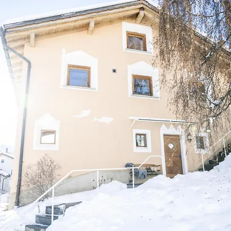 Chasa Fabulusa Apartamento